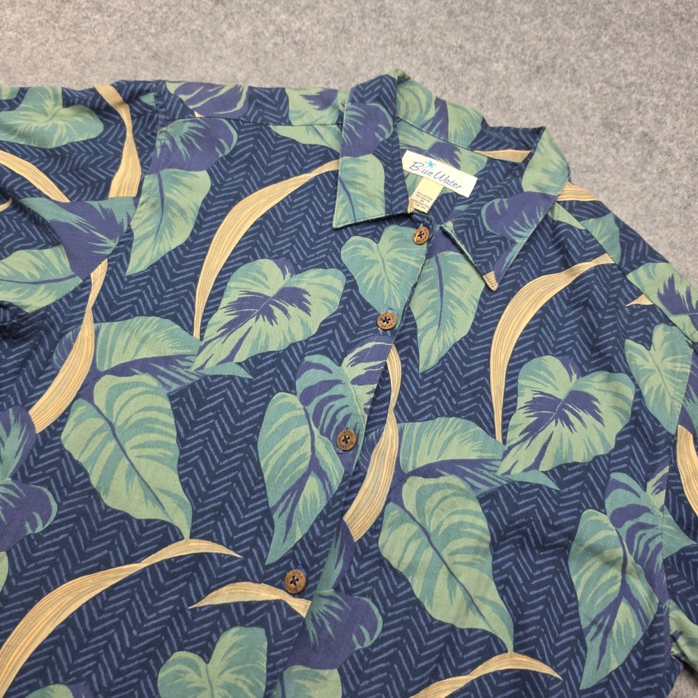 BlueWater AFTCO Mens Medium Tropical Monstera Leaf Print Button Front Shirt USA